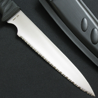 OUTODDOR COOKING SERRATED EDGE